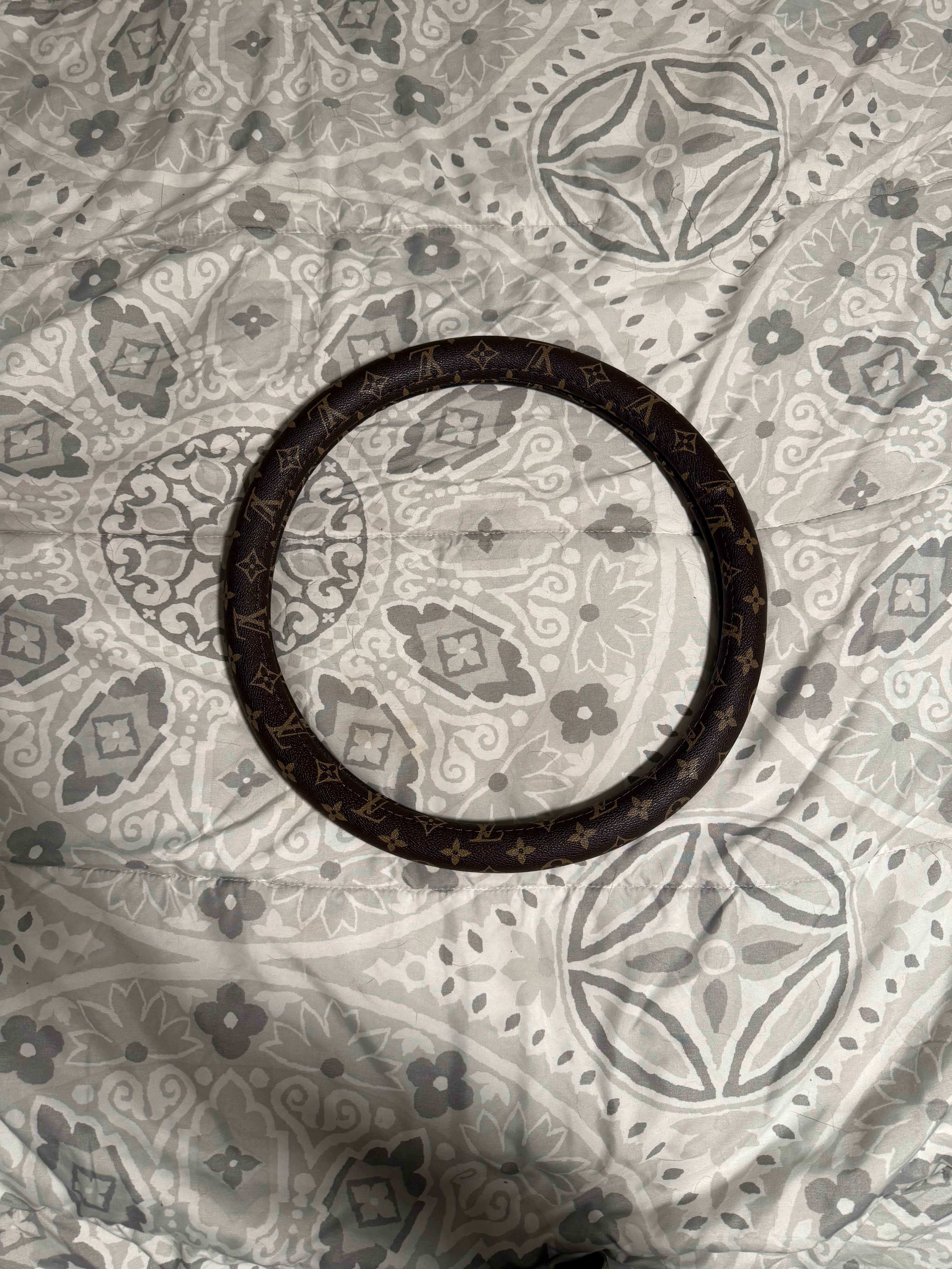 LV steering wheel covers
