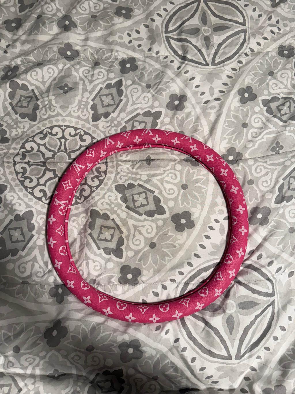 LV steering wheel covers